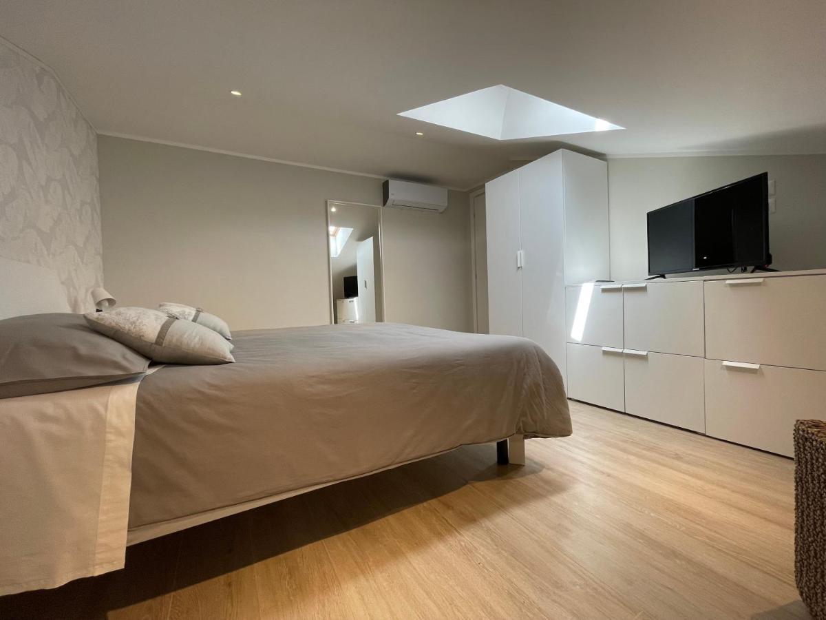Otium Rooms / Camere E Appartamenti Morrovalle Екстериор снимка