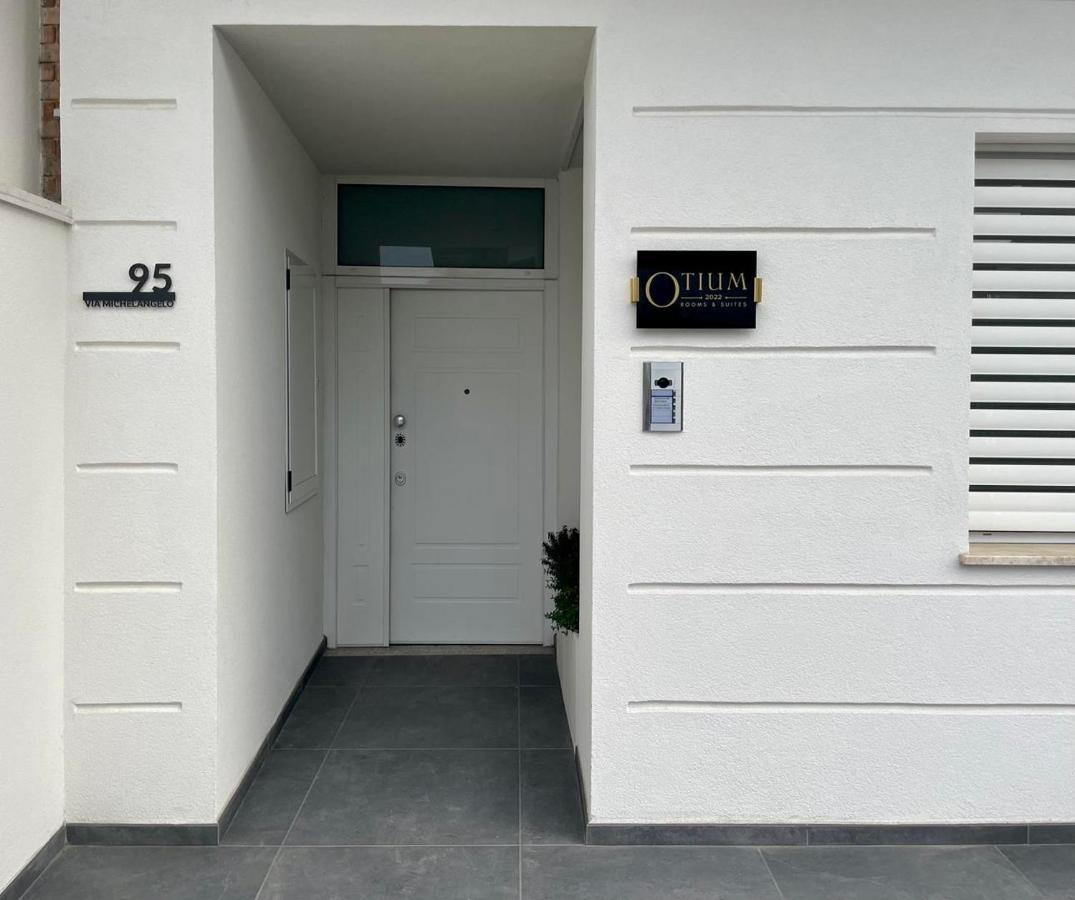 Otium Rooms / Camere E Appartamenti Morrovalle Екстериор снимка